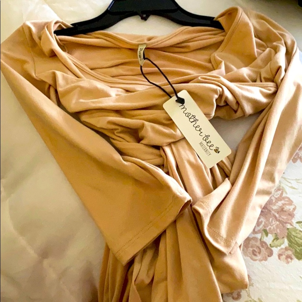 Beautiful mother bee dress